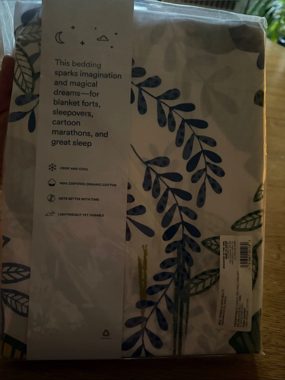 BRAND NEW (never even opened) Organic Cotton Percale Crib Sheet - Jungle